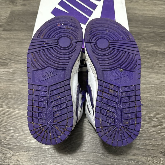 Nike Jordan 1 OG High Court - Picture 7 of 16